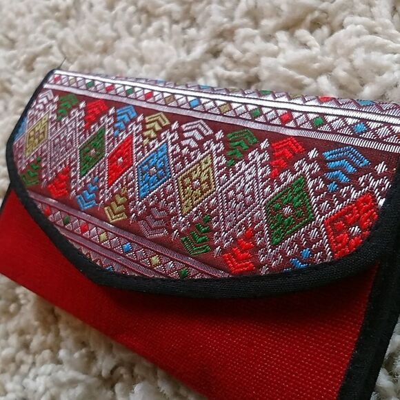 Indian Style Hard covered Clutch/Wallet - Picture 4 of 4